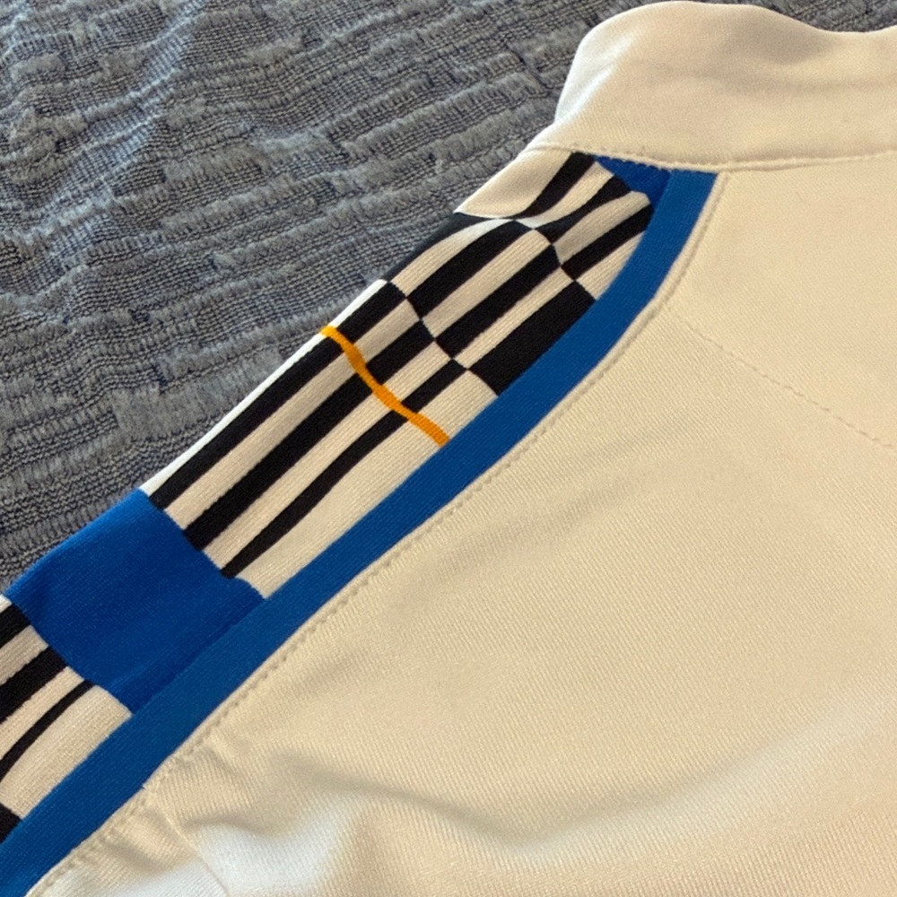 Tail Women's Cream Three Quarter-Sleeve Golf Top with Blue Trim - Picture 4 of 6
